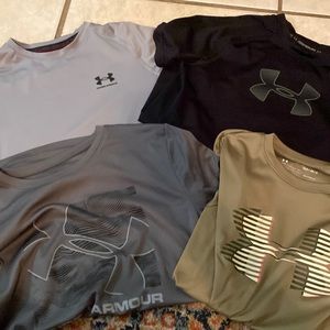 Youth Large - UA set of 4 shirts